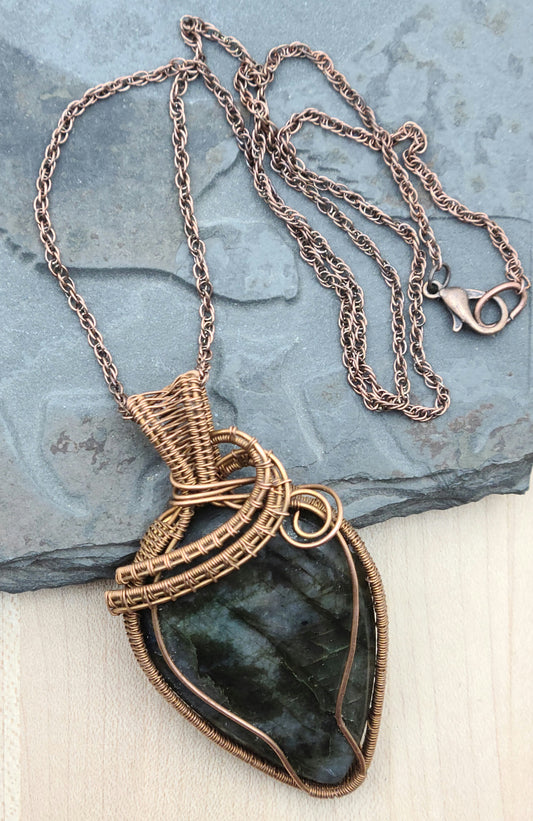 Woven Wire Labradorite Teardrop Pendant with copper frame