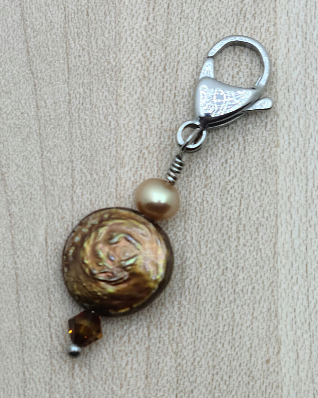 Zipper Pull - Bronze Coin Pearl