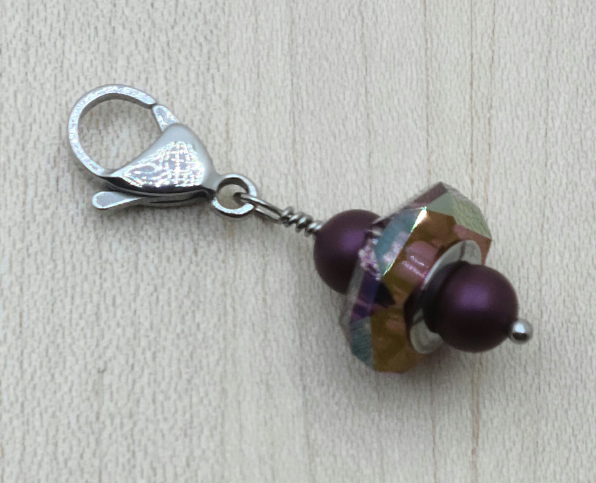 Zipper Pull - Lilac Crystal