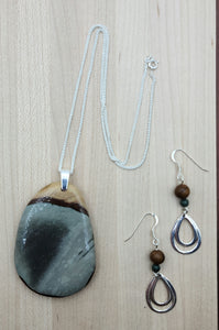 lovey aquamarine & brown landscape jasper pendant & rosewood double loop earrings
