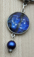 Labradorite Coin & Crystal Pearl Pendant