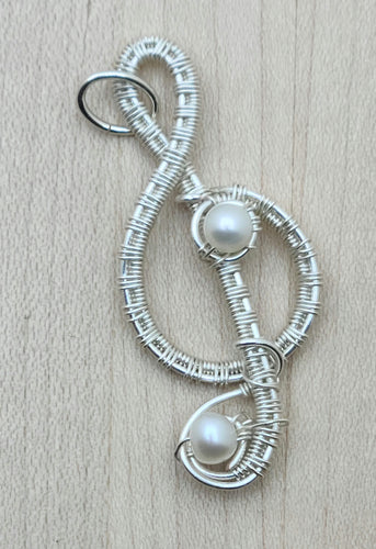 Woven Wire Pearl & Silver Treble Clef Pendant