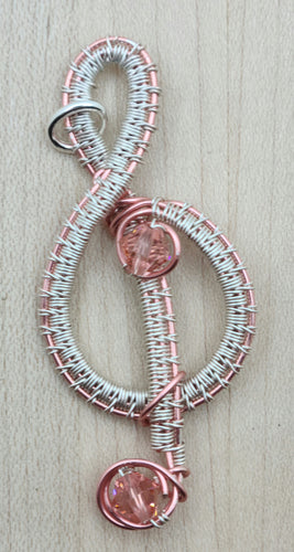 Woven Wire Peach Treble Clef