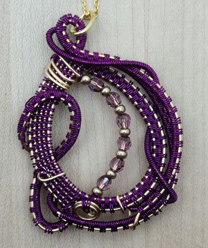 Woven Wire Amethyst Crystal & Gold Pendant