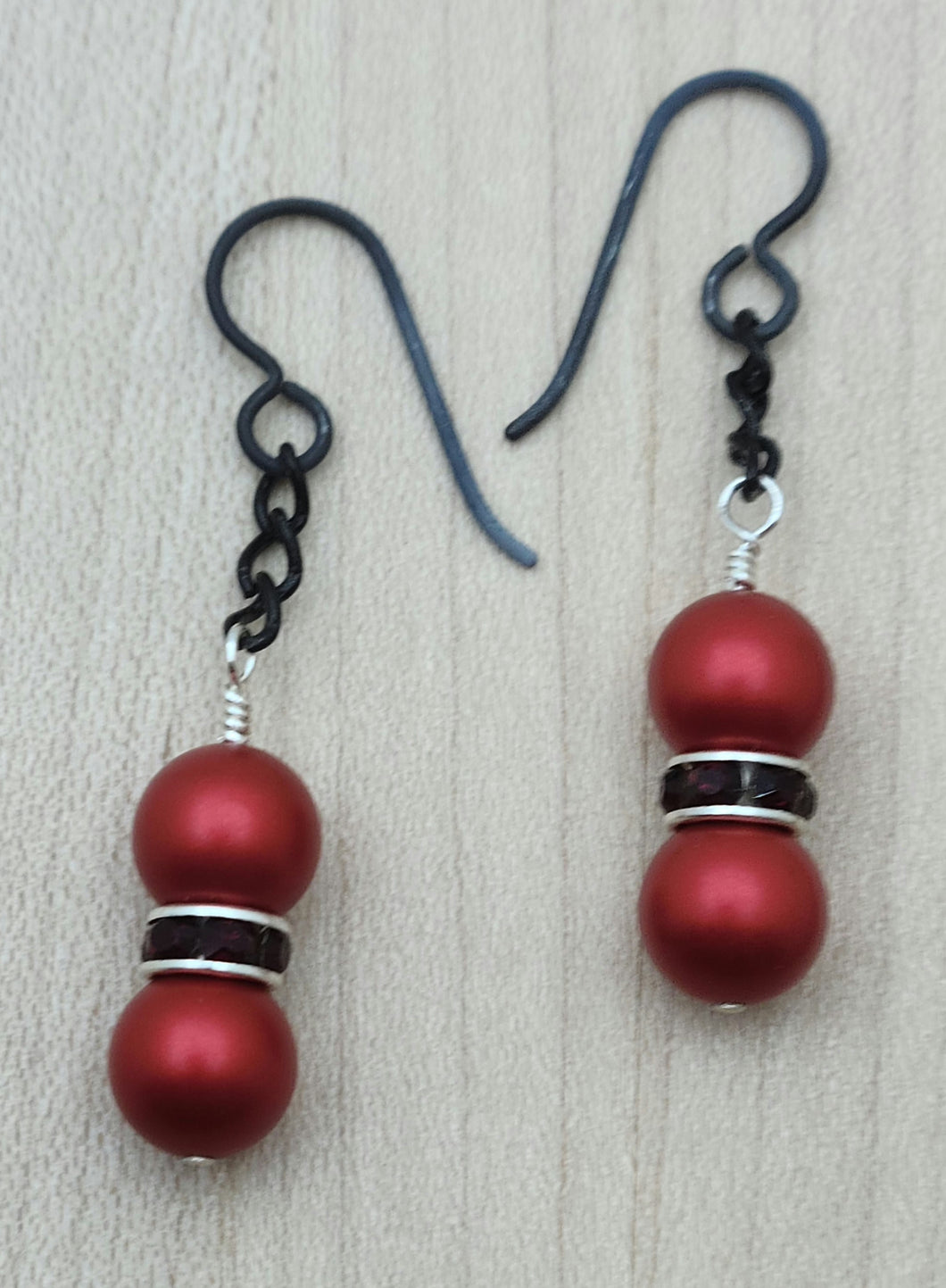 Rouge & Dark Garnet Earrings