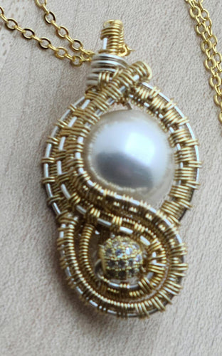 Silver & Gold Woven Wire Framed Shell Pearl