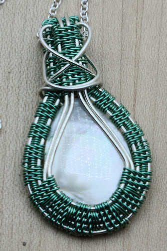 Woven Wire Seafoam & silver framed MOP Teardrop