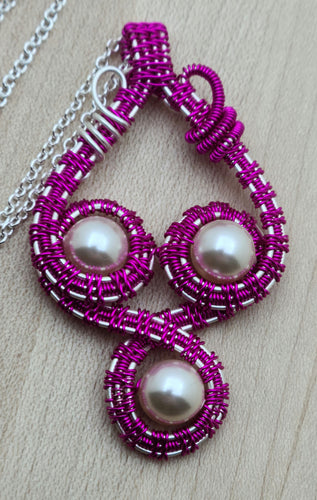 Woven Wire Fuchsia & Creamrose Pearls Pendant