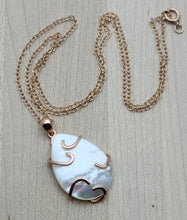 Mother of Pearl with Rose Gold Necklace