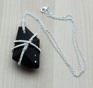 Woven Wire Caged Black Crystal Pendat