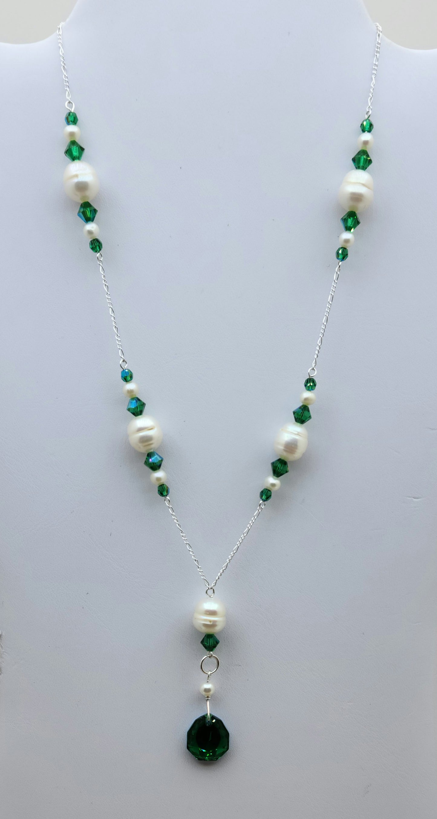 Majestic Green crystals w/Baroque FW pearls Necklace