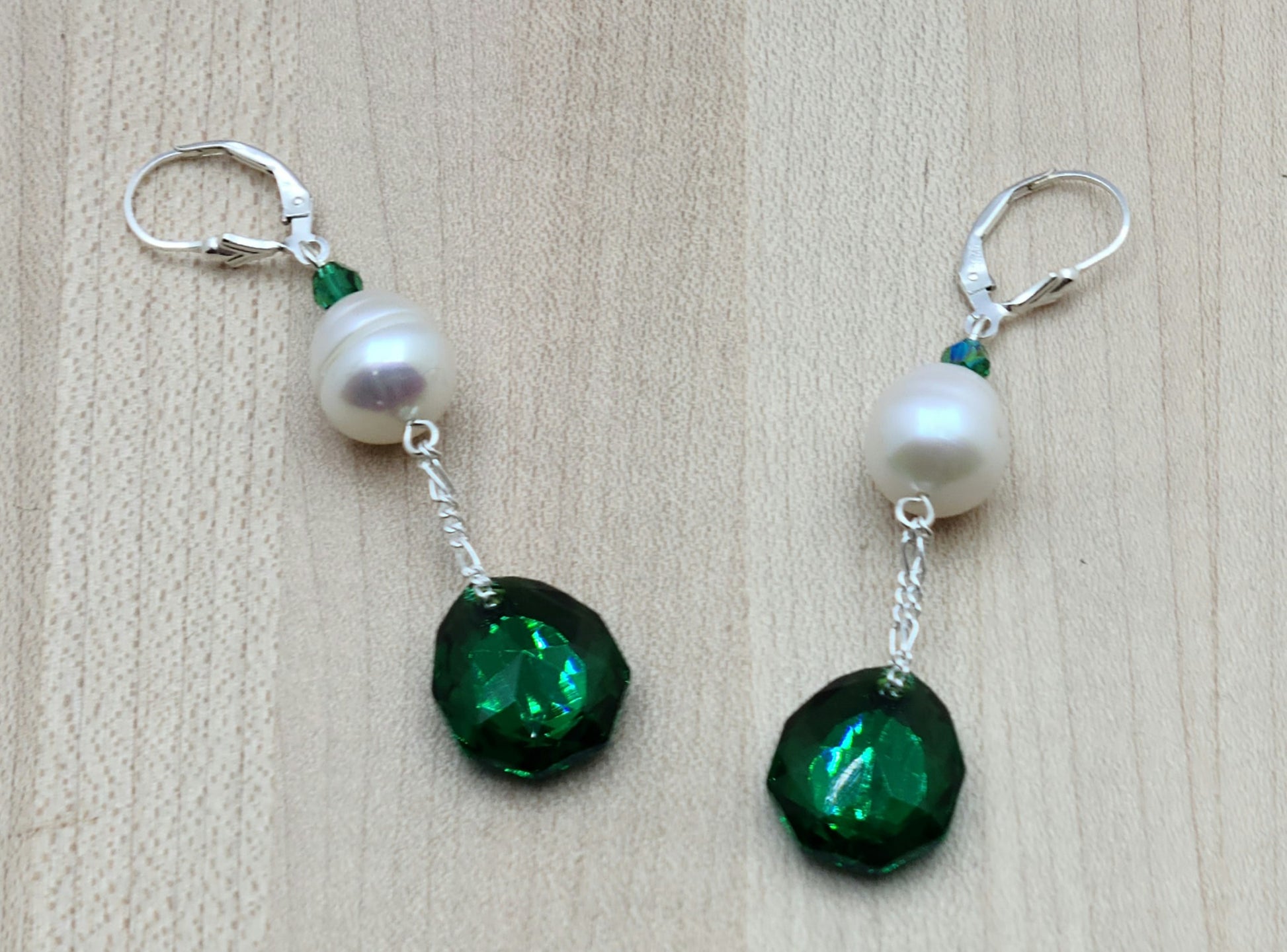 Majestic Green crystals w/Baroque FW pearls Earrings