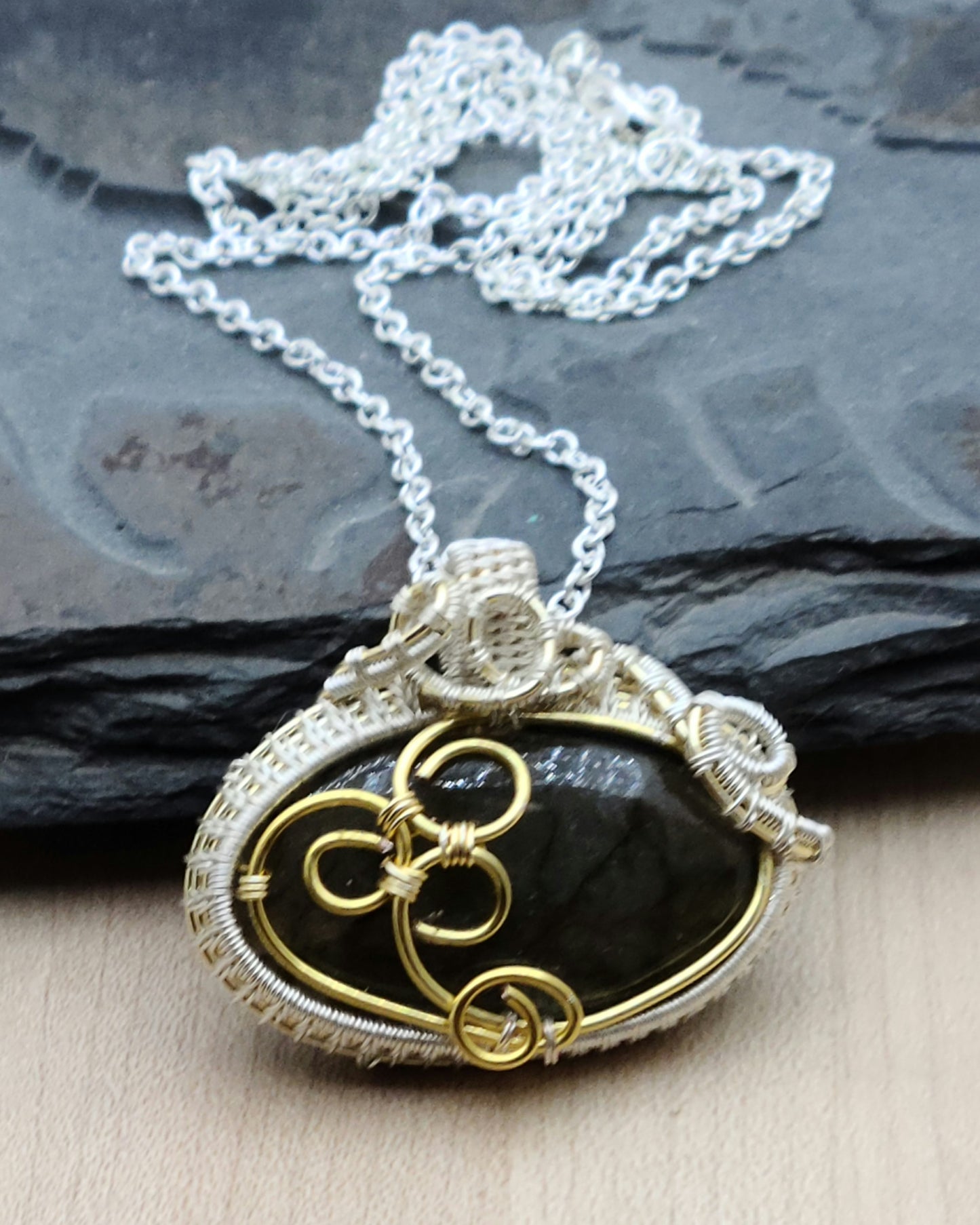 Woven Wire Dark Azurite Oval Pendant