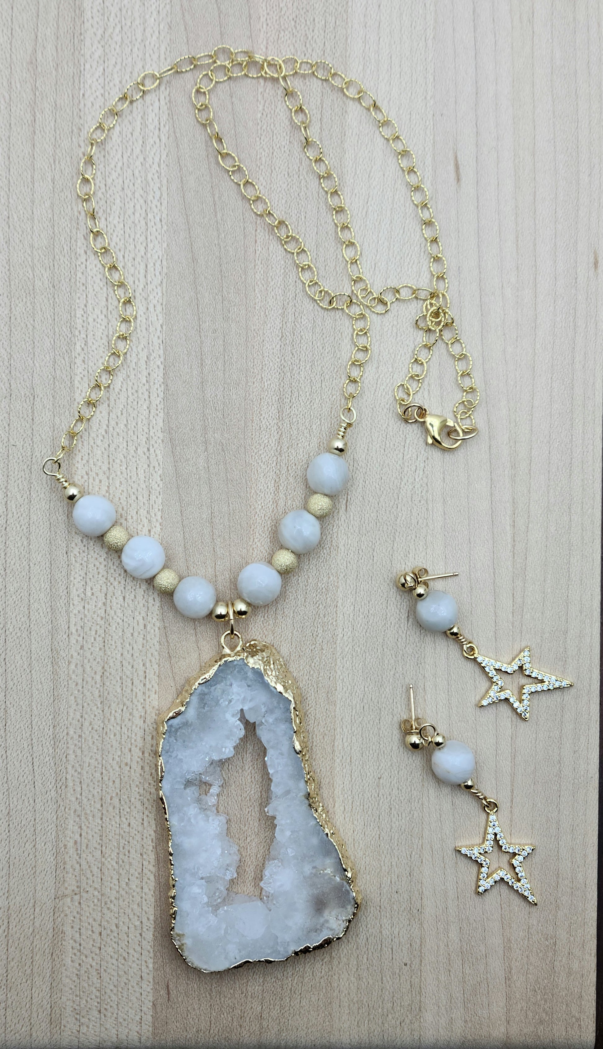 Gold Edged White Druzy Necklace & Gold Star Earrings