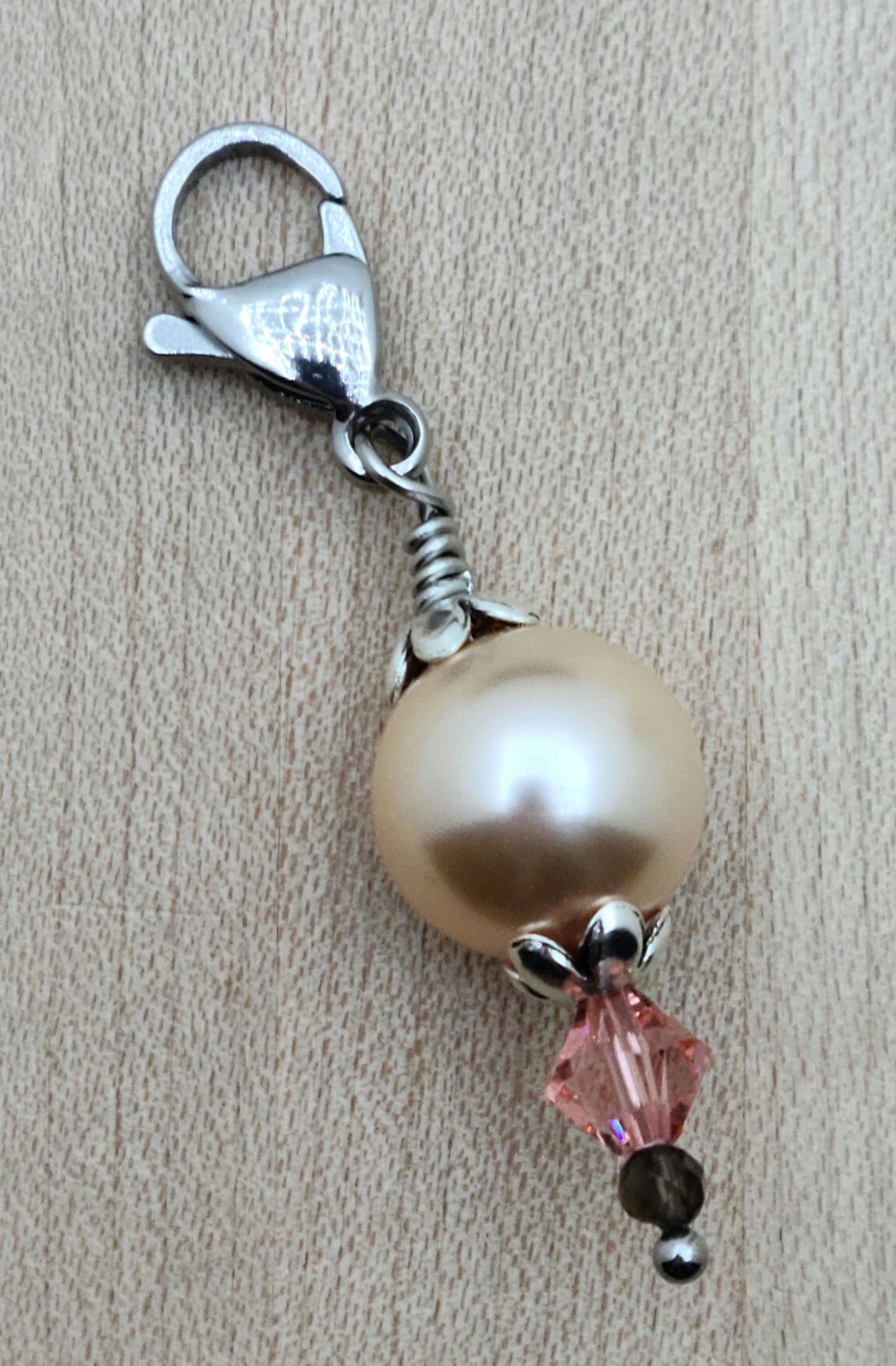 Fancy Zipper Pull - Peach Crystal