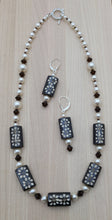 Carved in wood Earth Flowers, crystals & crystal pearls Necklace & Earrings