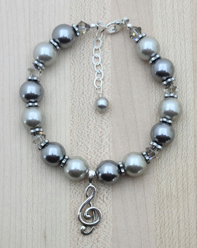Treble Clef on Silver Shell Pearls Bracelet