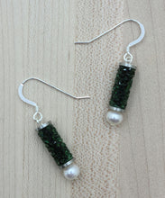 Erinite Green & Pearls Necklace & Earrings