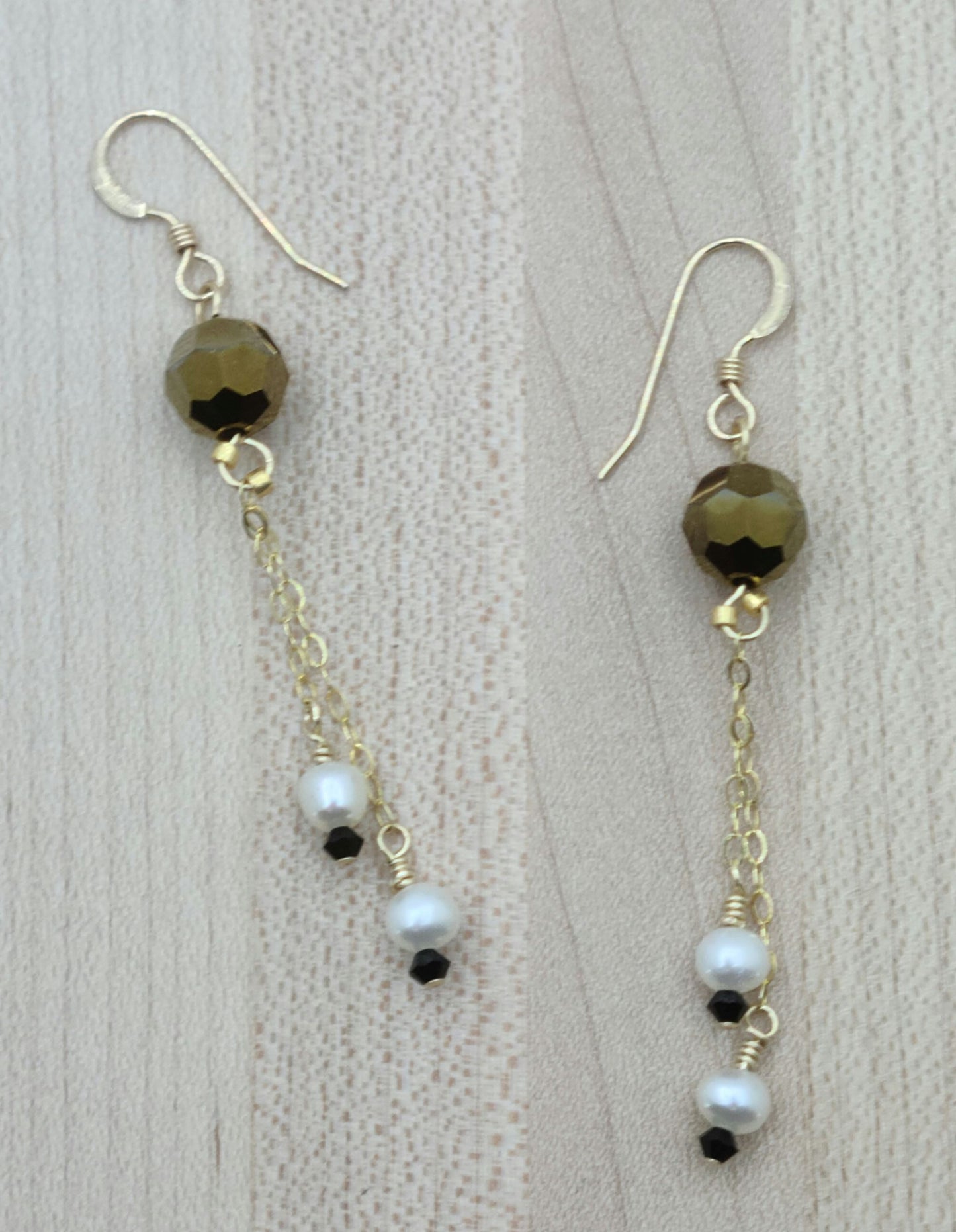 White/Gold/Black Earrings
