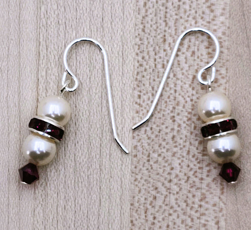 Cream crystal pearls & ruby crystals make lovely crystal earrings.