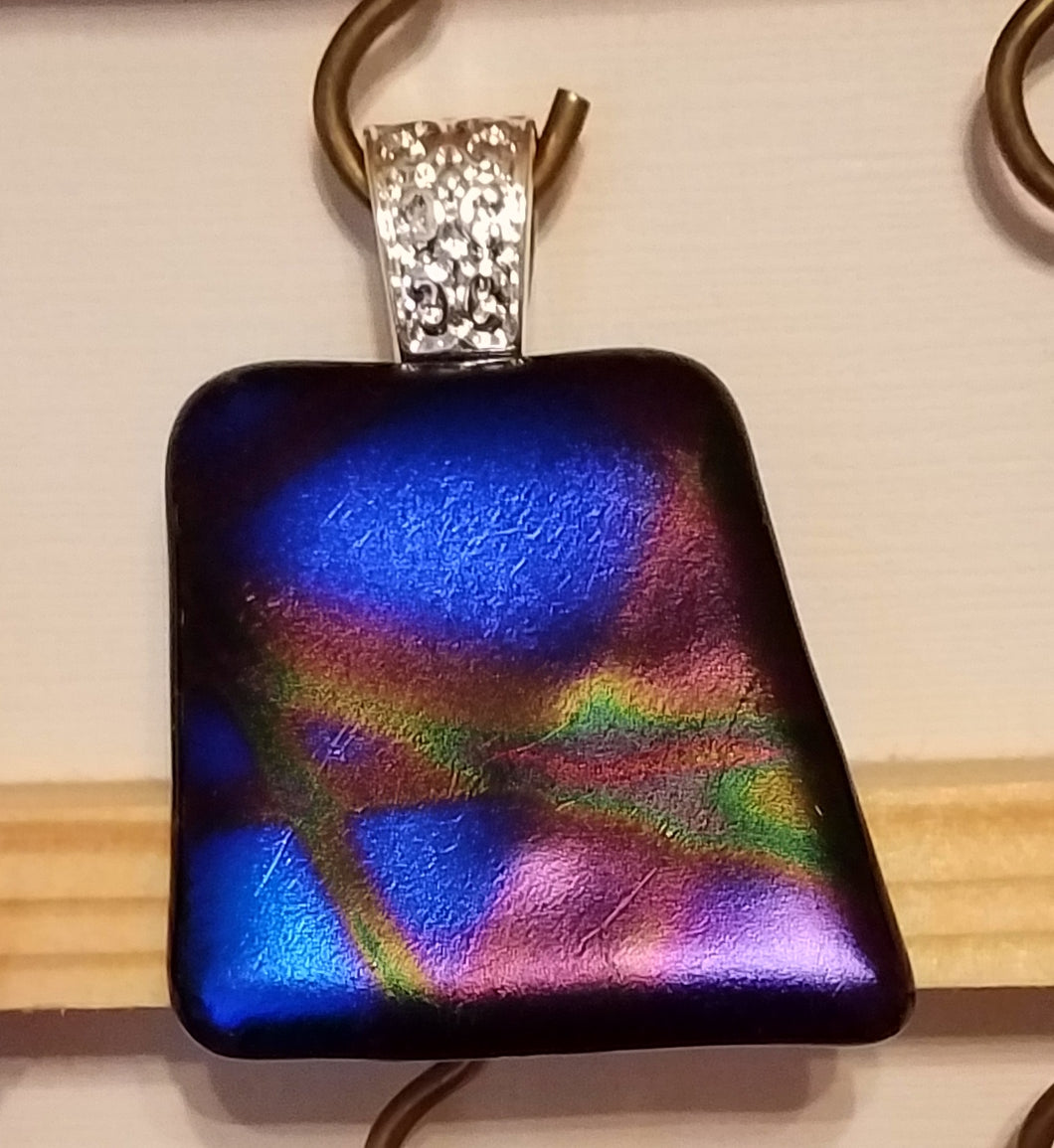 Fused-glass-pendant-dichroic-blue-fushia-purple-gold-green