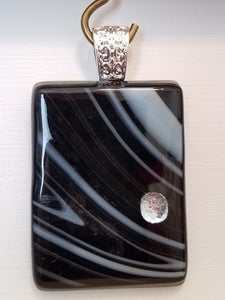 fused-glass-pendant-dichroic-black-white-silver